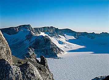 Steam最新一周销量榜 《庄园领主》强势登顶